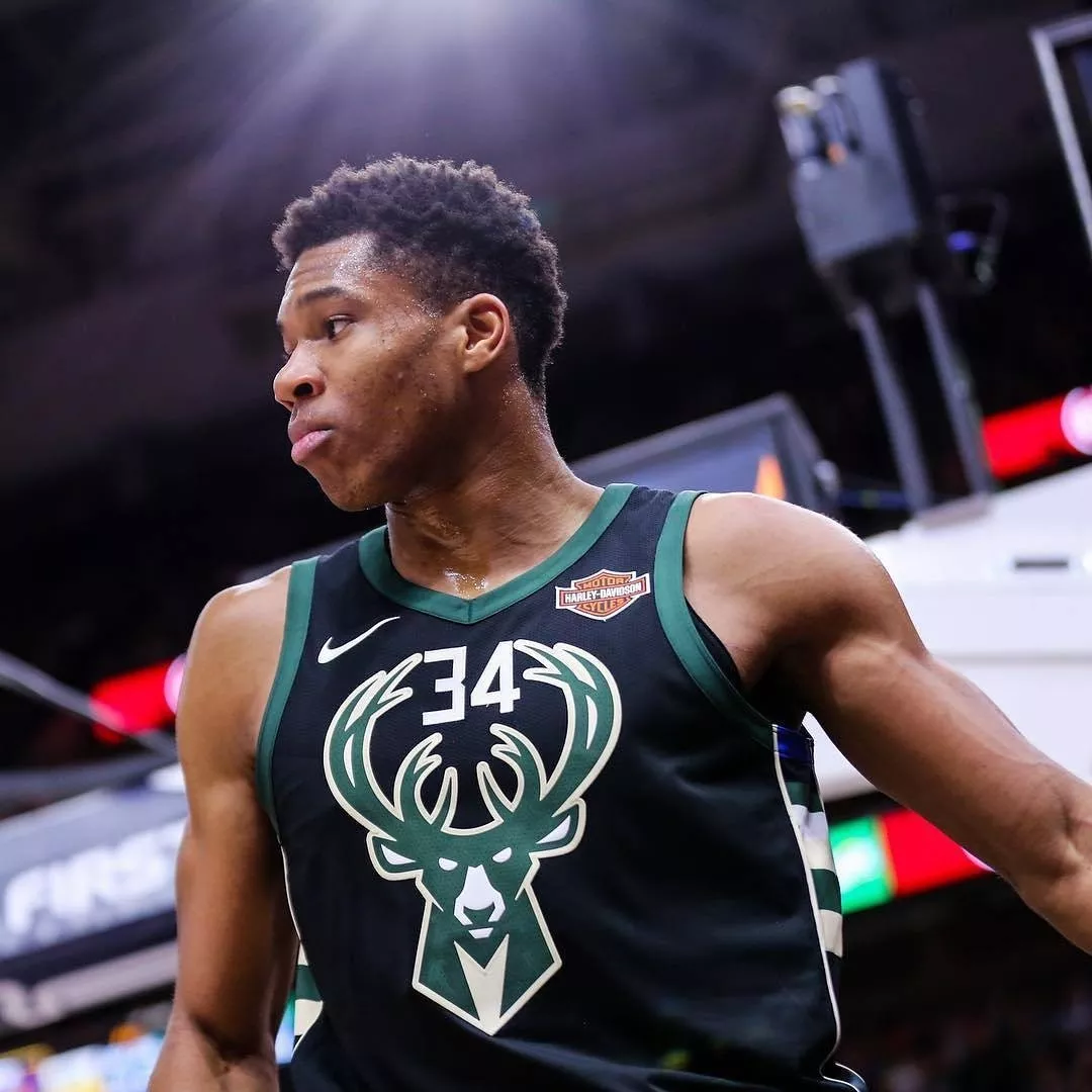 在另一场对 在另一场对